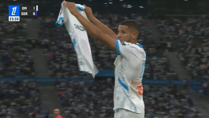 Harit dédie son but à Moumbagna lors de OM-Reims (capture DAZN)