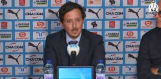 Le président de l'OM Pablo Longoria en conférence de presse