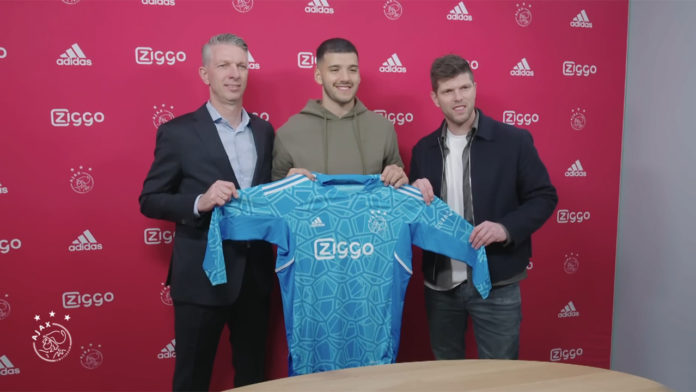 Geronimo Rulli, gardien argentin de l'Ajax Amsterdam